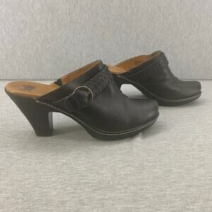 Sofft Womens Leather Slip On Clogs Shoes Sz 10M Chunky 3 in Heel Career Comfort